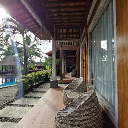 Peraja Bungalows Loyok Sangyang المظهر الخارجي الصورة