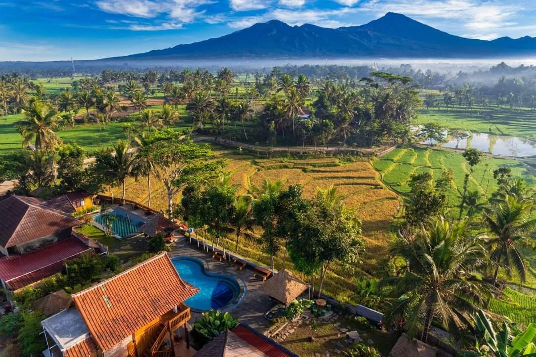 Peraja Bungalows Loyok Sangyang المظهر الخارجي الصورة