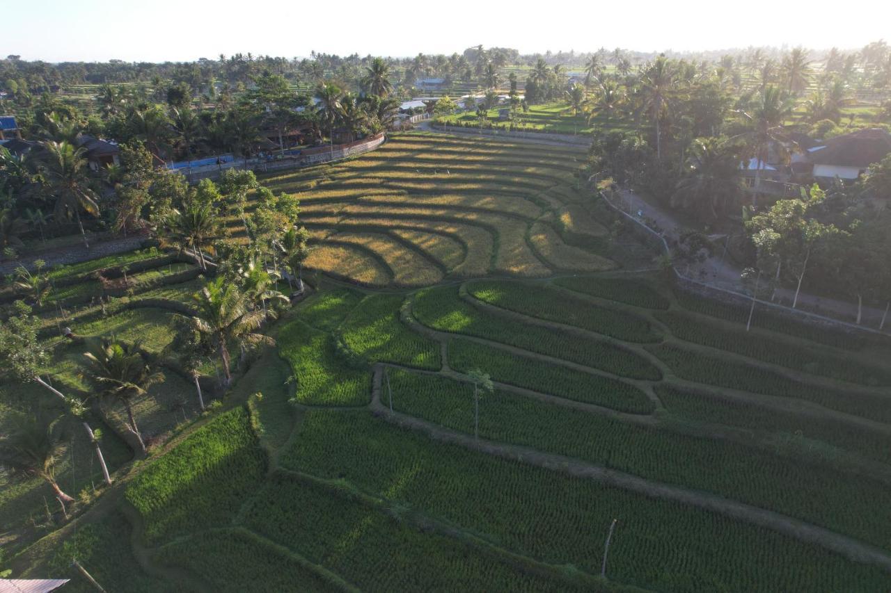 Peraja Bungalows Loyok Sangyang المظهر الخارجي الصورة