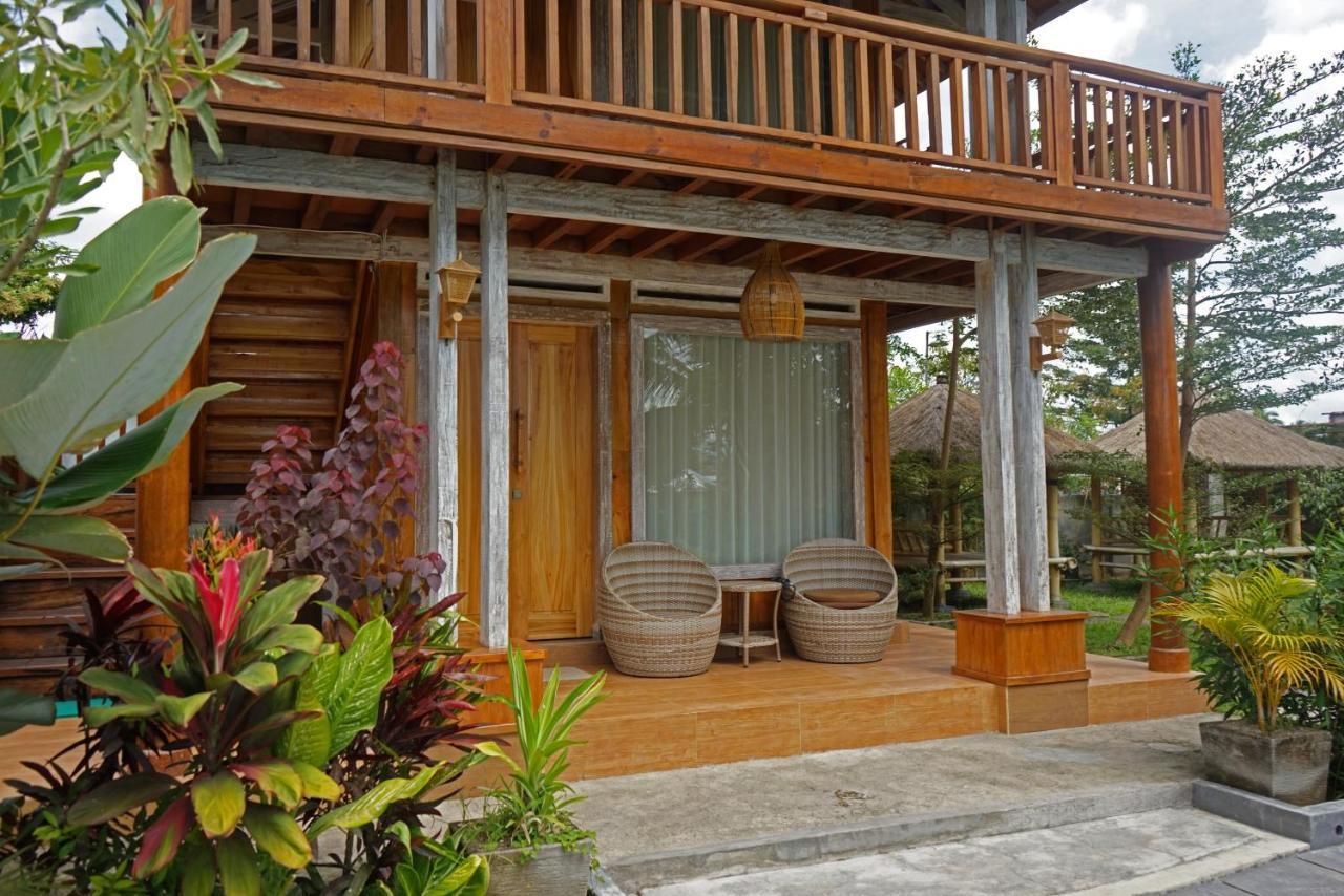 Peraja Bungalows Loyok Sangyang المظهر الخارجي الصورة