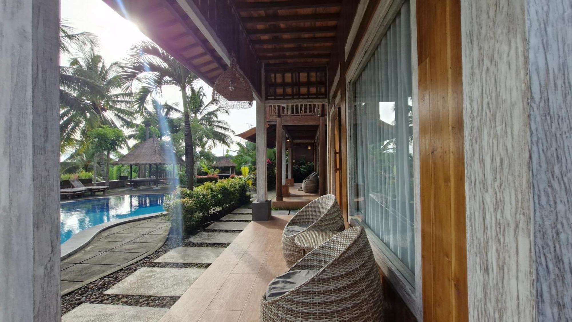Peraja Bungalows Loyok Sangyang المظهر الخارجي الصورة